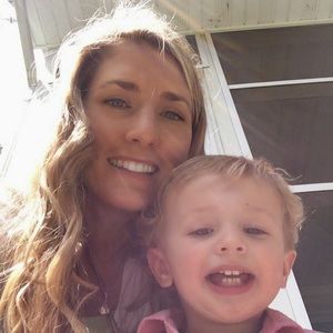 Meet your Posher, Vicky